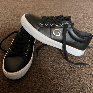 Guess sneakers Sz 6.5